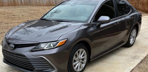 Toyota Camry 2023