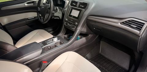 Ford Fusion 2020