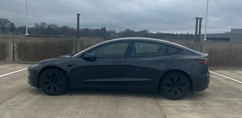Tesla Model 3 2025