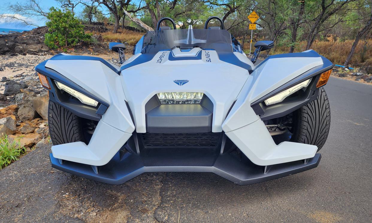 Island Slings Polaris Slingshot - Front View