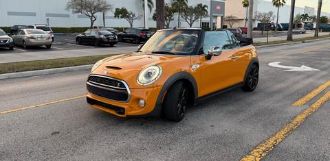 MINI Convertible 2016