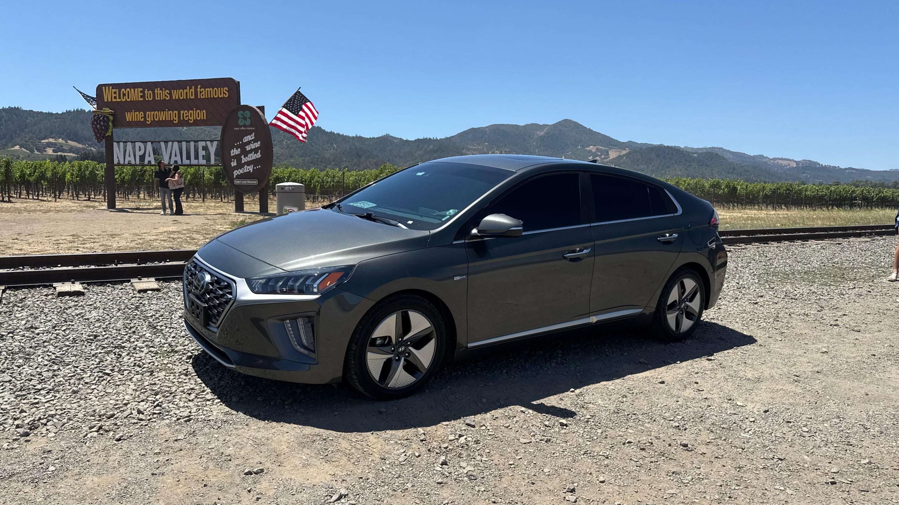 Hyundai Ioniq Hybrid 2020 in Napa, CA