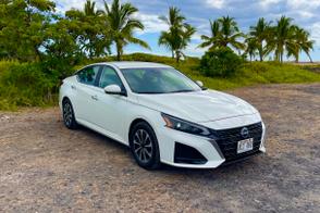 Nissan Altima car