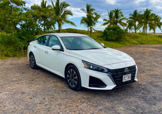 Nissan Altima car