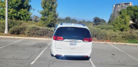 Chrysler Pacifica 2018
