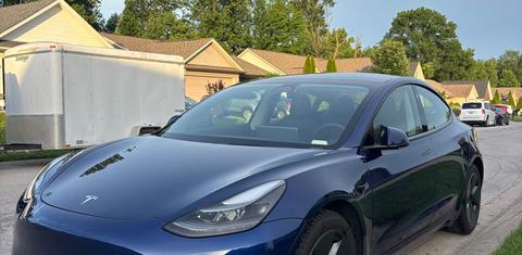 Tesla Model 3 2022