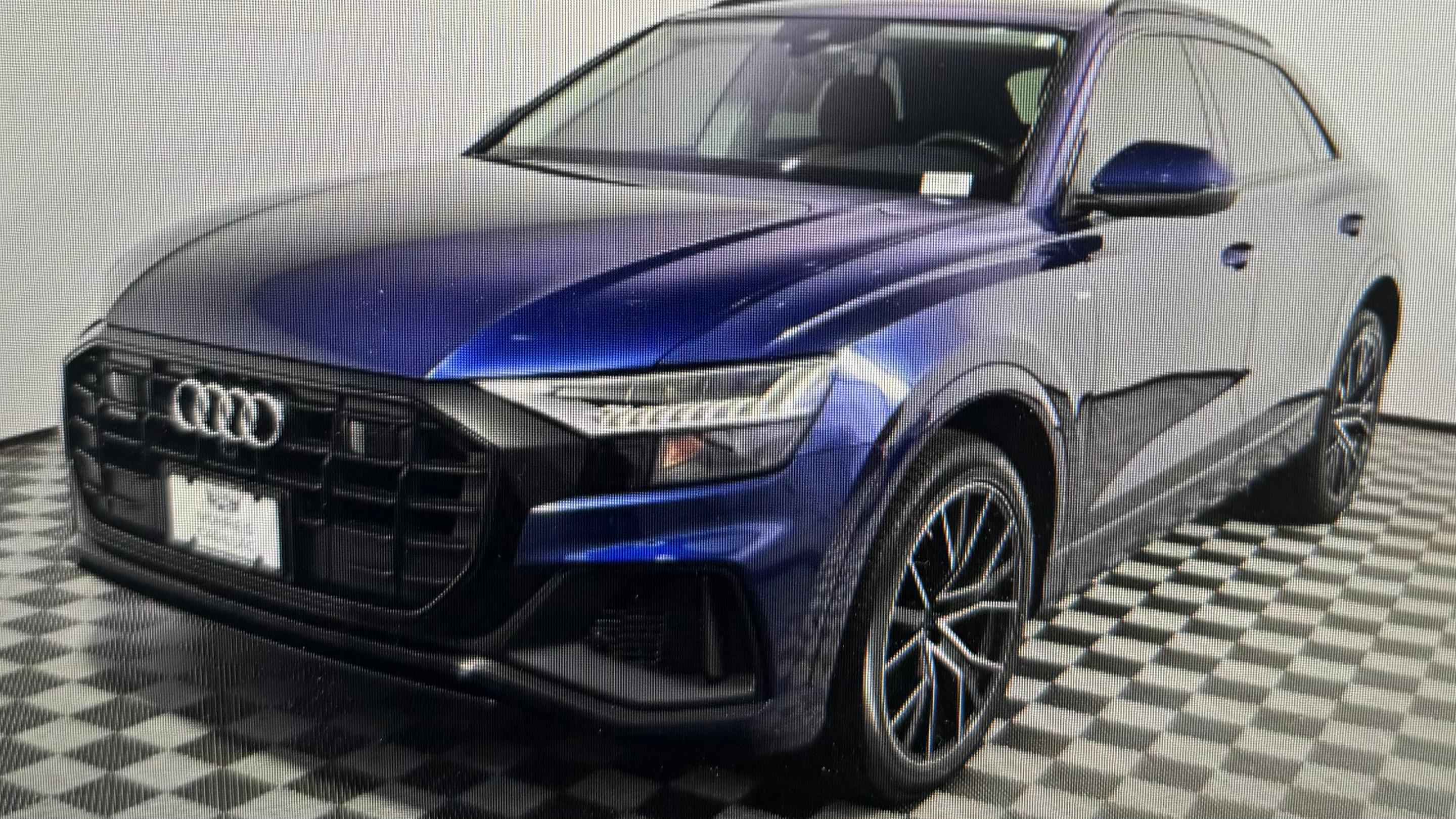 Audi Q8 2021 in Minneapolis, MN