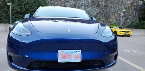 Tesla Model Y 2023