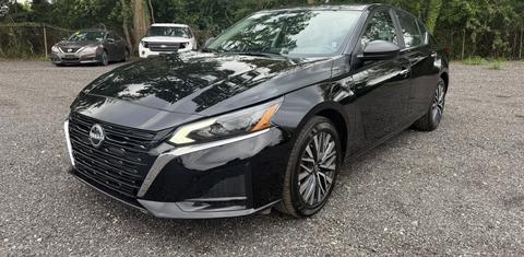Nissan Altima 2025