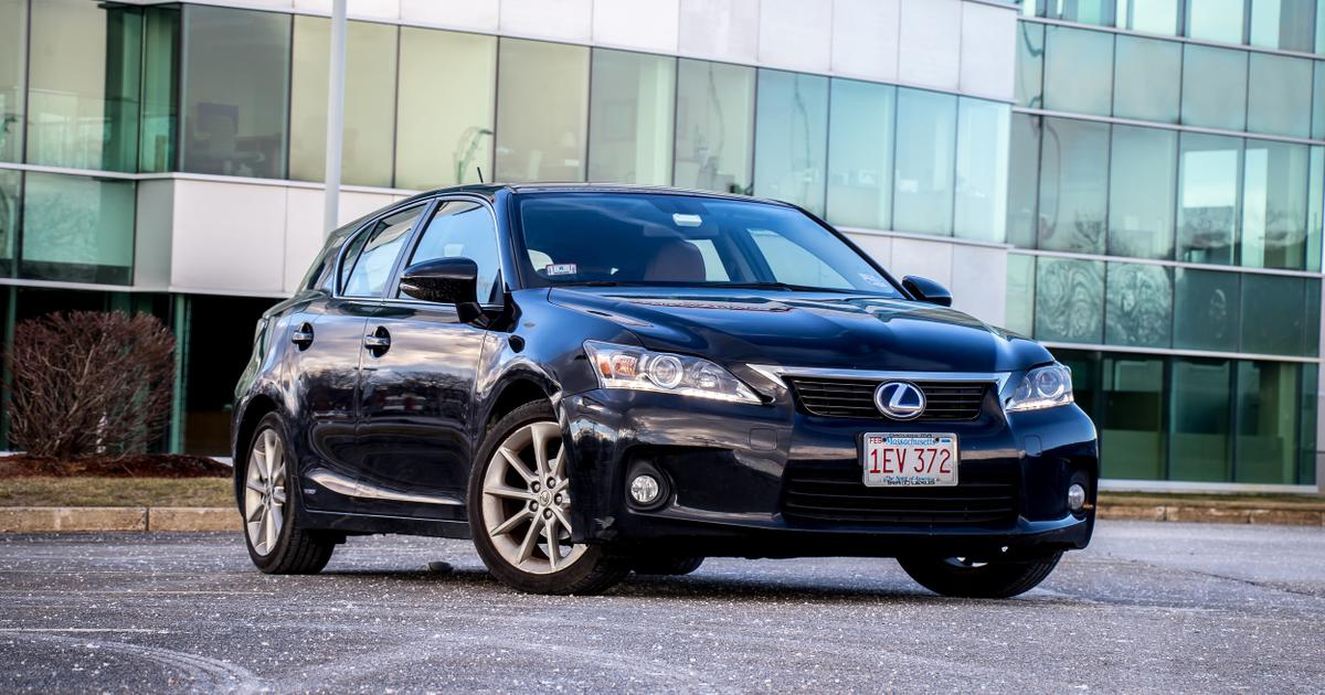 Lexus CT 2013 rental in Somerville, MA by Anjana S. Turo