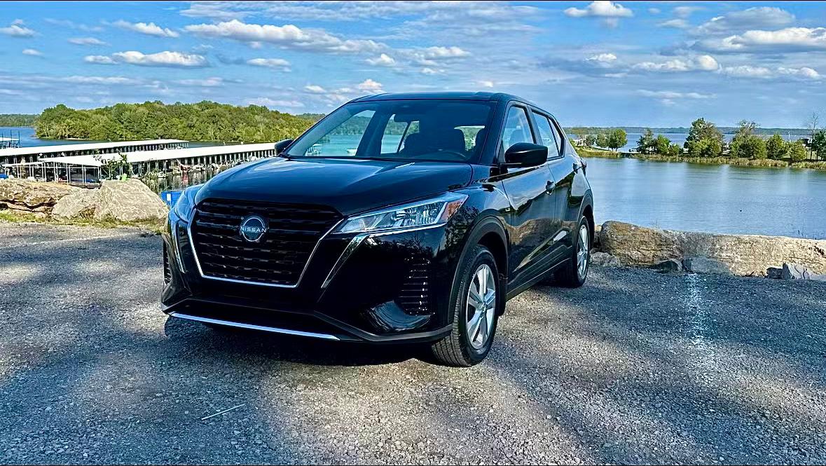 Nissan Kicks Play 2025 in Nashville, TN