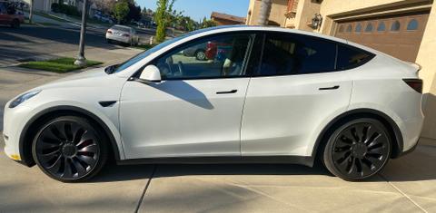 Tesla Model Y 2020
