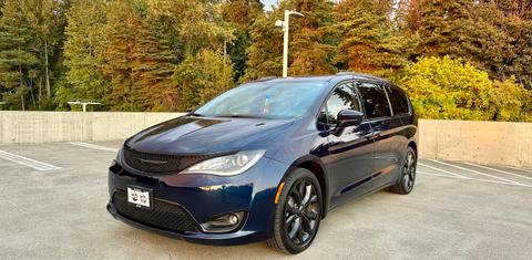 Chrysler Pacifica 2020
