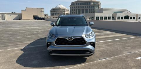 Toyota Highlander 2021