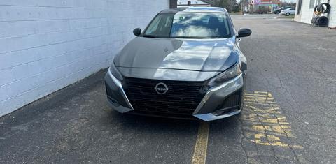 Nissan Altima 2025