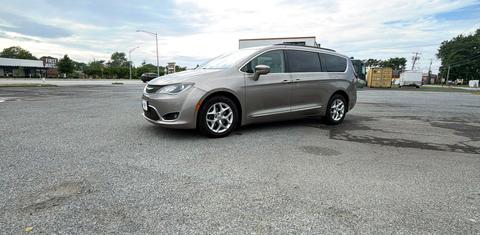 Chrysler Pacifica 2017