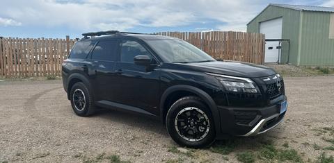 Nissan Pathfinder 2025