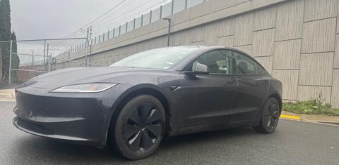 Tesla Model 3 2024