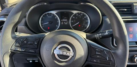 Nissan Versa 2024