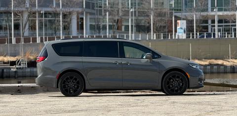 Chrysler Pacifica 2021