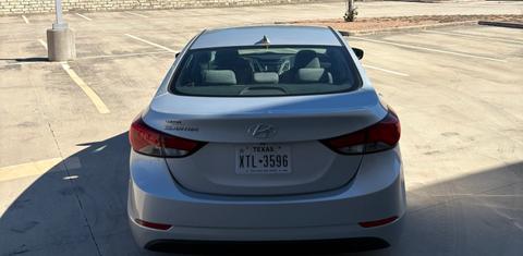 Hyundai Elantra 2015