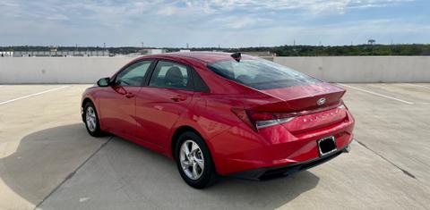 Hyundai Elantra 2021