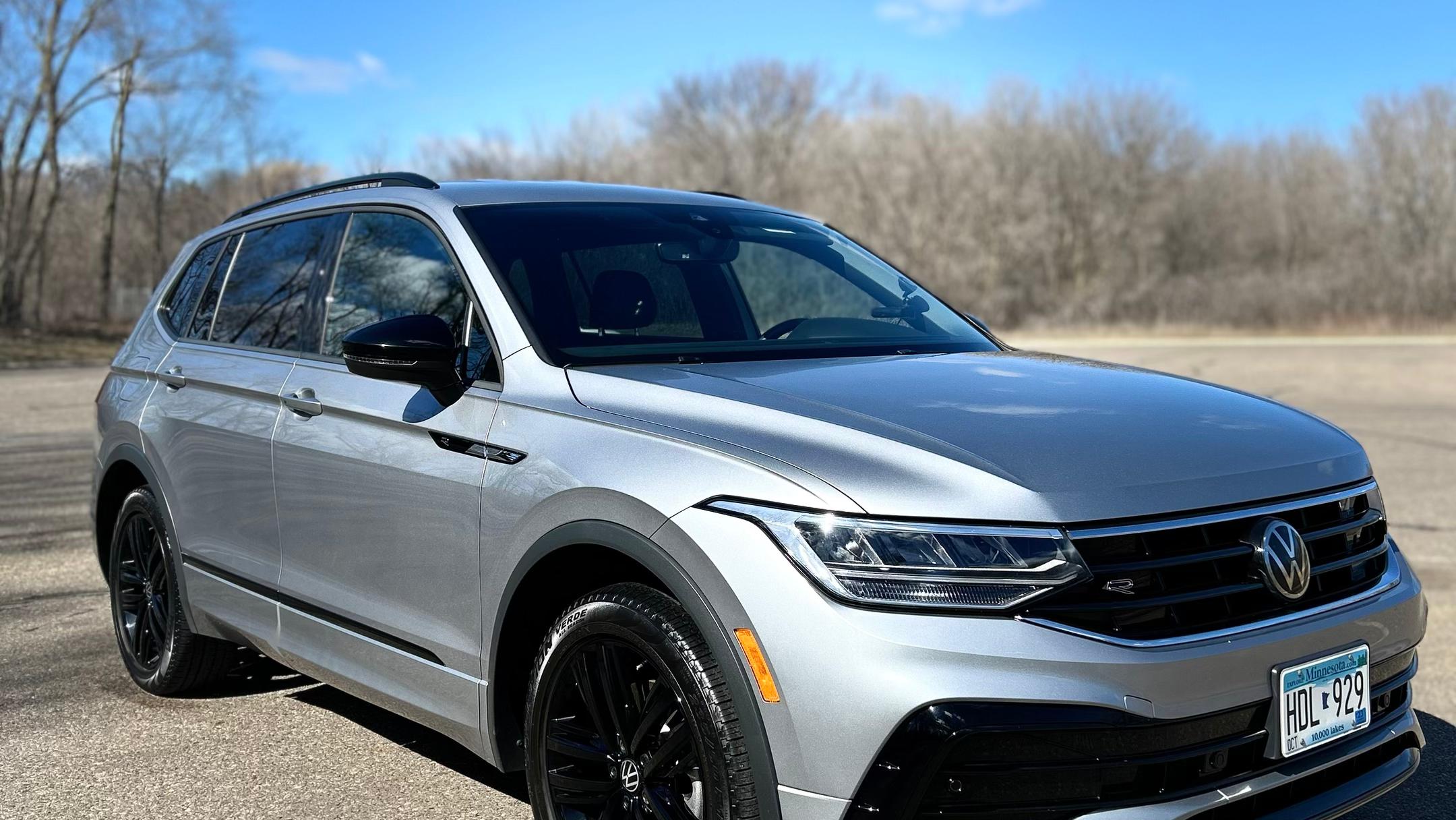 Volkswagen Tiguan 2022 in Burnsville, MN