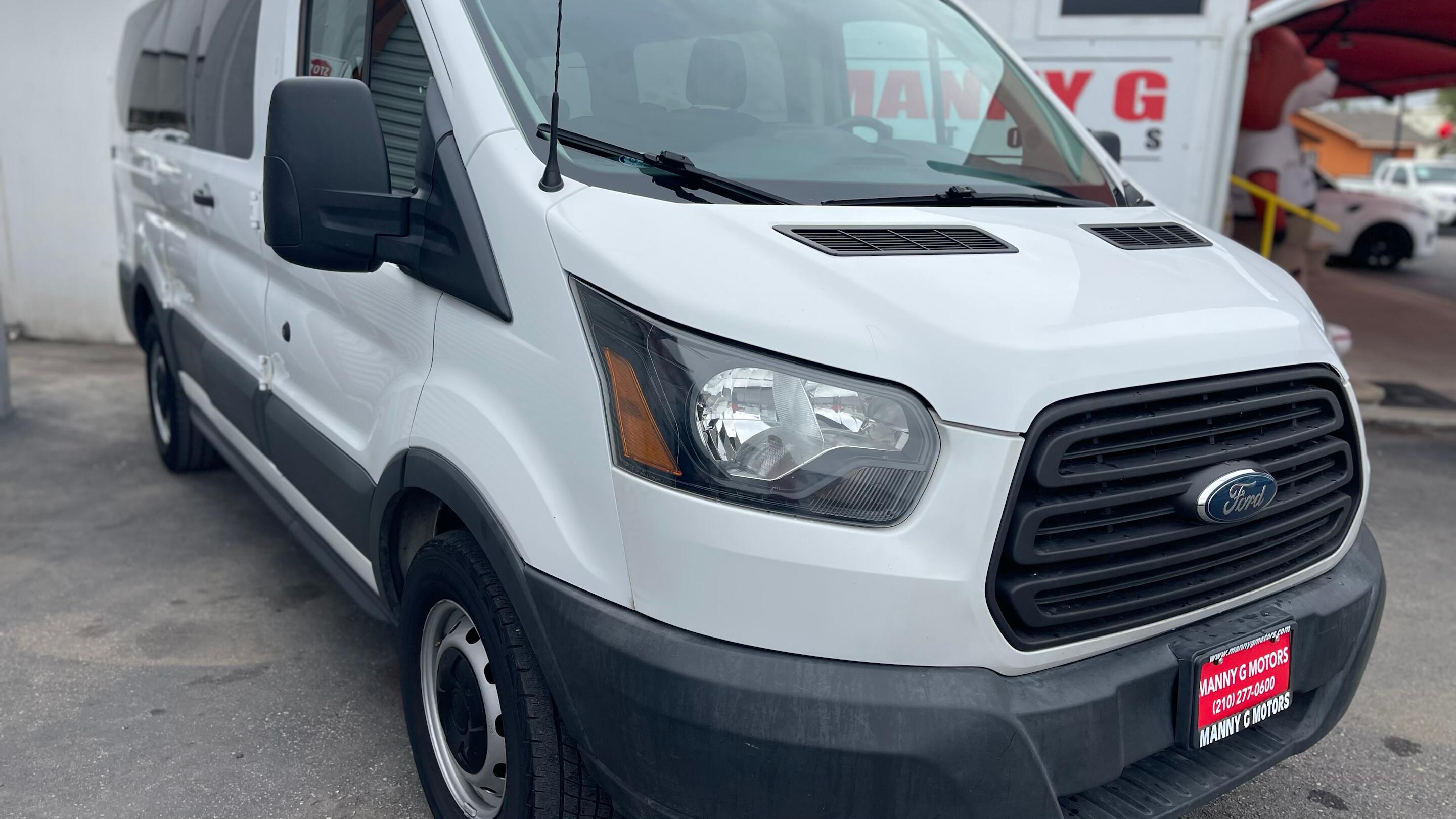 Ford Transit 2017 in 