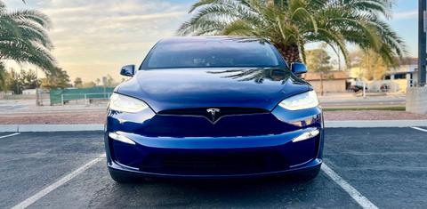 Tesla Model X 2023