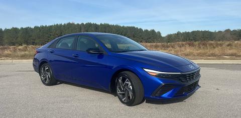 Hyundai Elantra Hybrid 2025