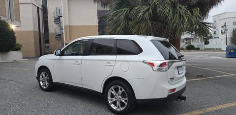 Mitsubishi Outlander 2014