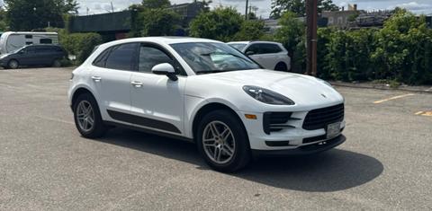 Porsche Macan 2021