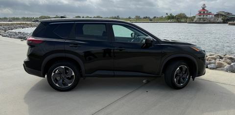 Nissan Rogue 2024