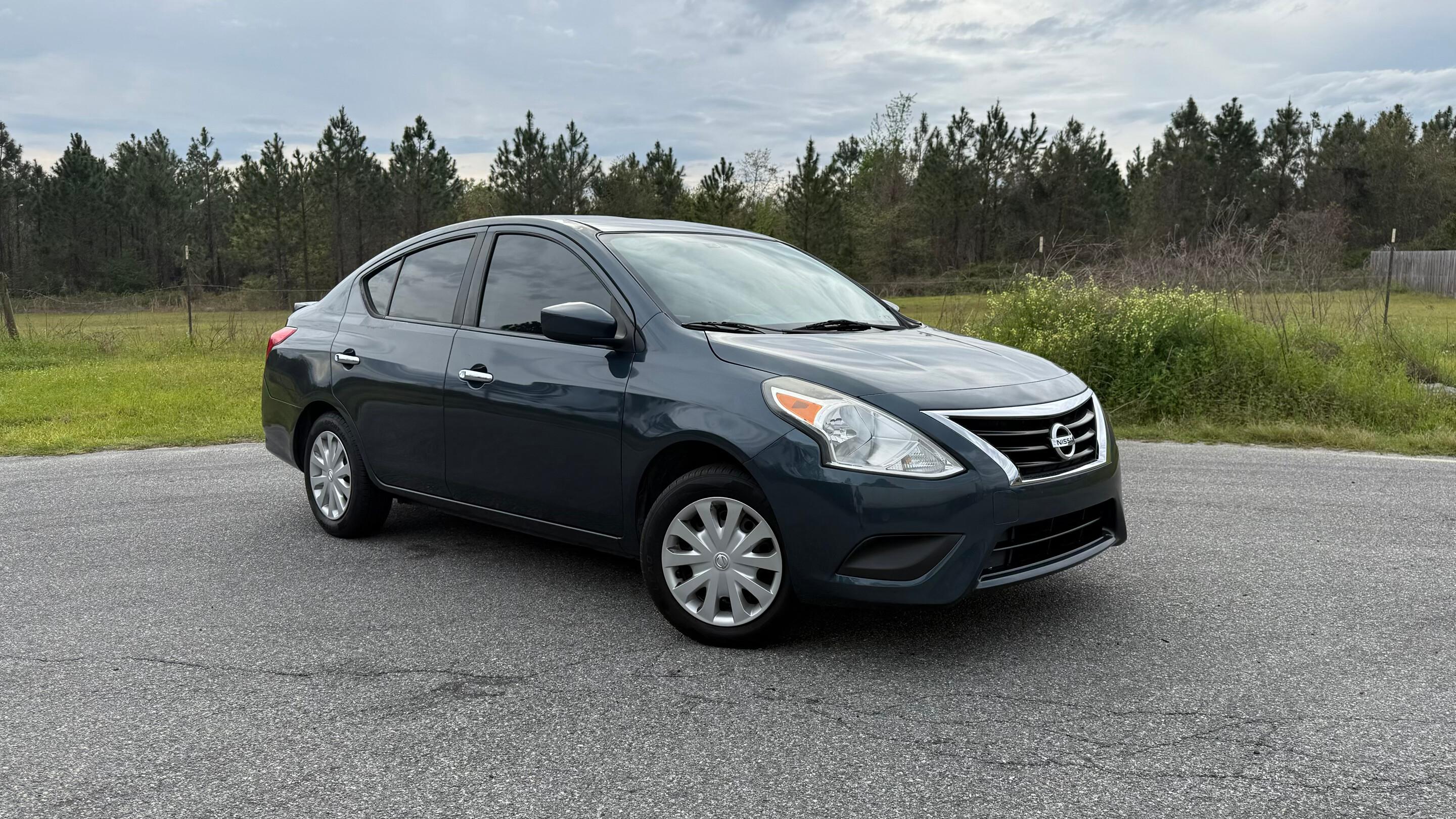 Nissan Versa 2016 in 