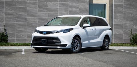 Toyota Sienna 2025