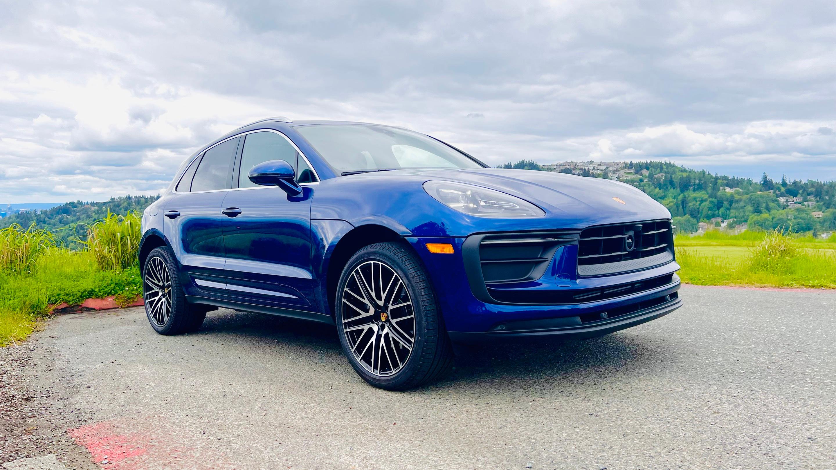Porsche Macan 2022 in Bellevue, WA