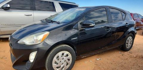 Toyota Prius c 2016