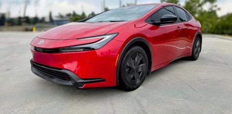 Toyota Prius 2025