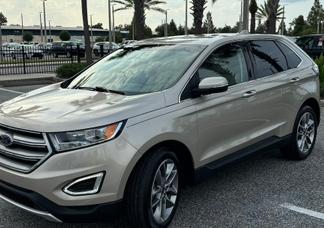 Ford Edge car