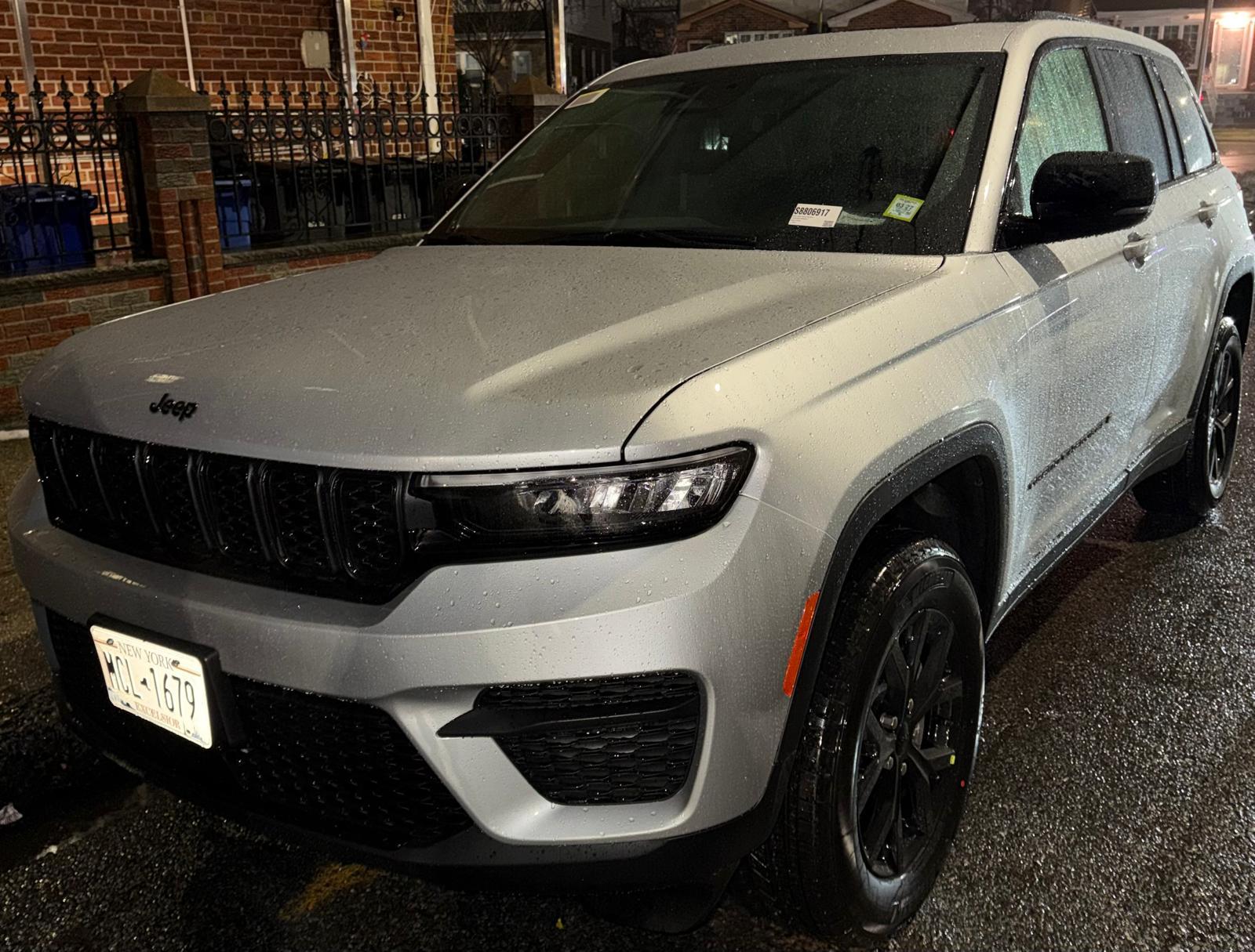 Jeep Grand Cherokee 2025 in 