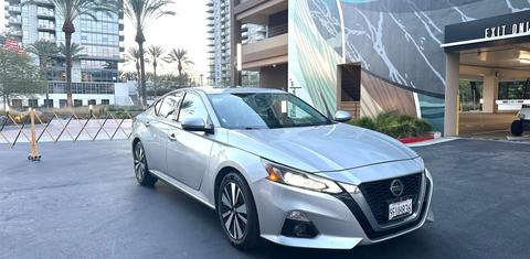 Nissan Altima 2019