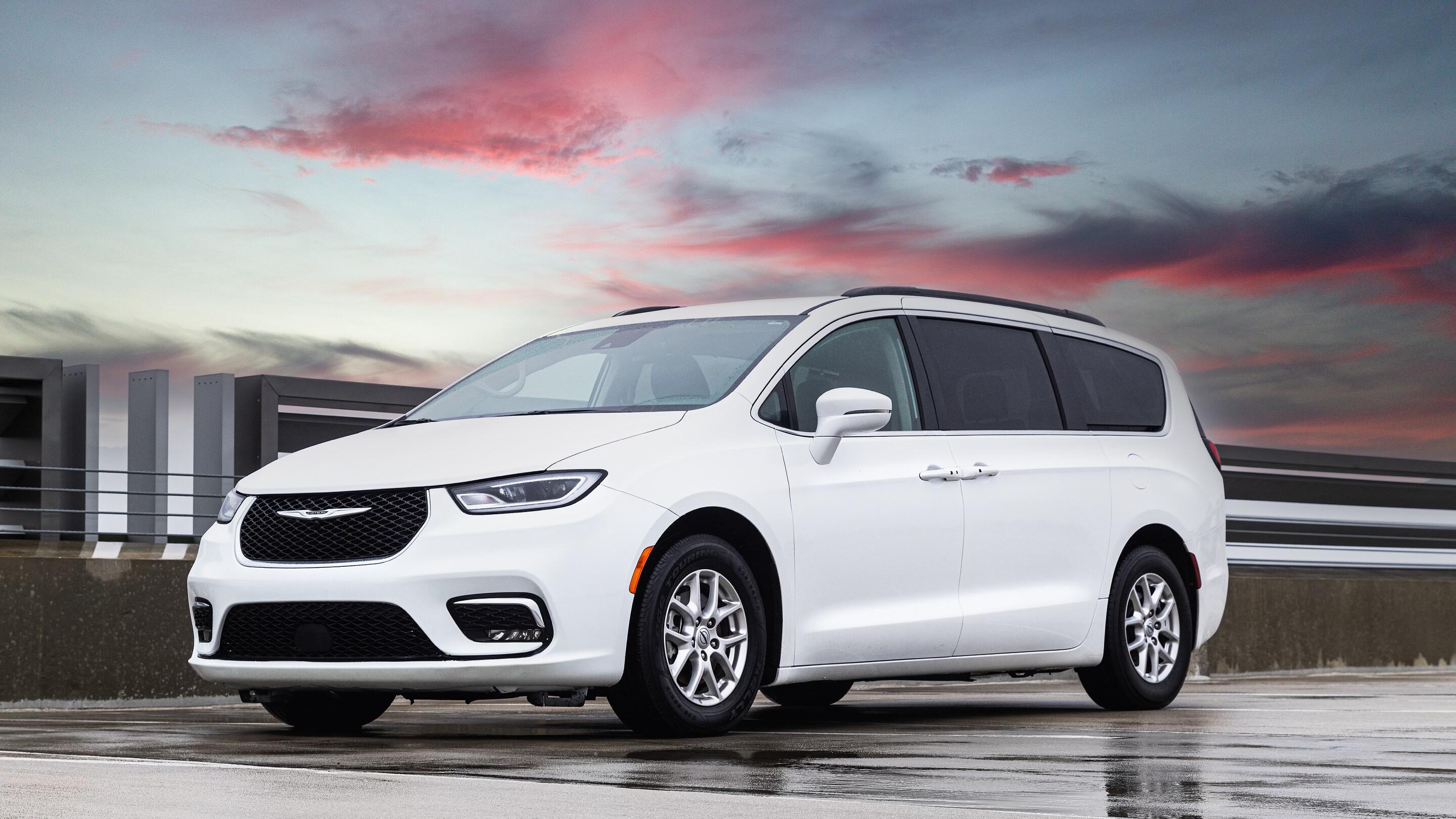Chrysler Pacifica 2022 in Orlando, FL