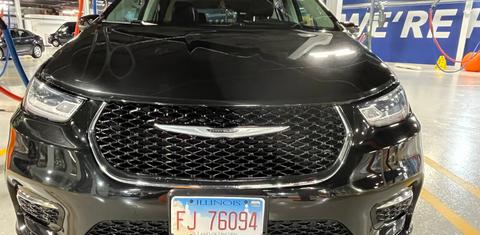Chrysler Pacifica 2023