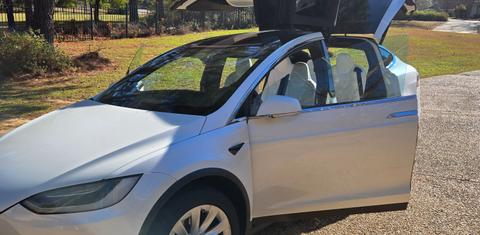 Tesla Model X 2017