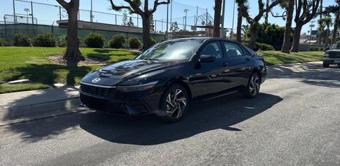 Hyundai Elantra 2025