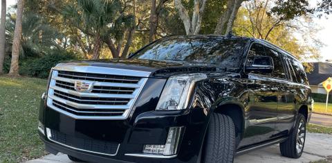 Cadillac Escalade ESV 2017