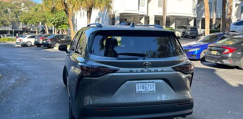 Toyota Sienna 2025