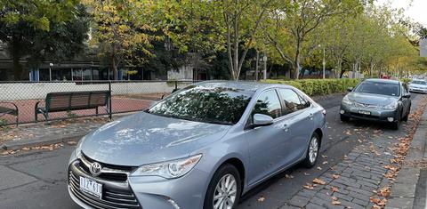 Toyota CAMRY 2016