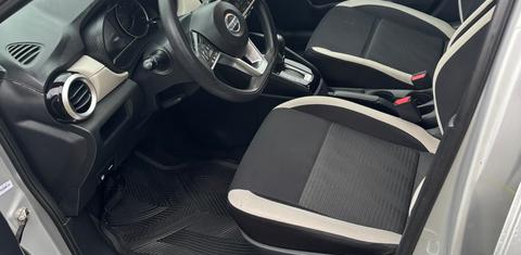 Nissan Versa 2021