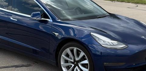 Tesla Model 3 2019